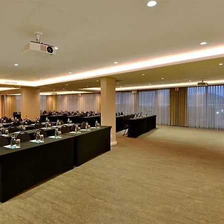Lagoon Beach Hotel & Spa-2