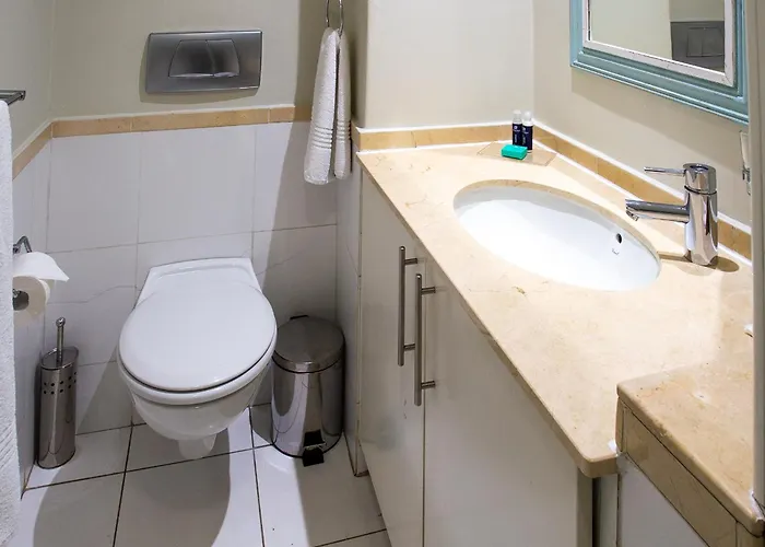 Lagoon Beach Hotel Apartments Kaapstad